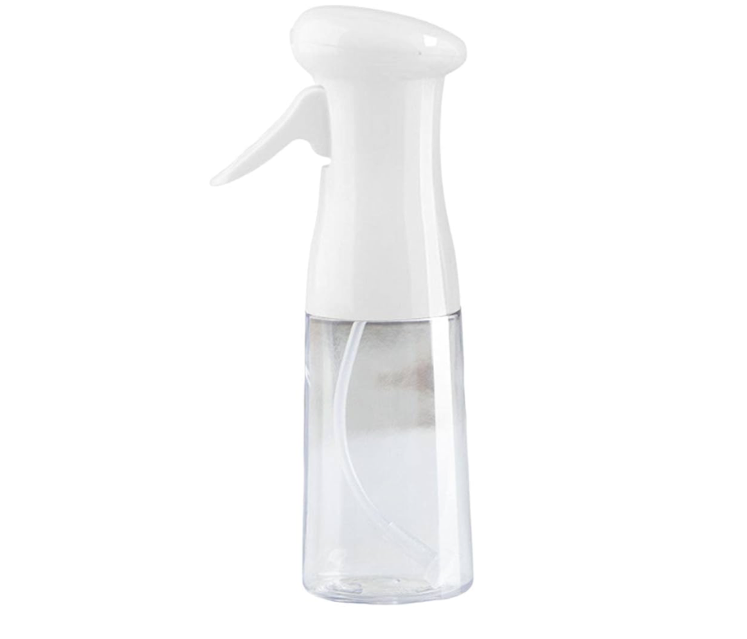 Plastic oil spray